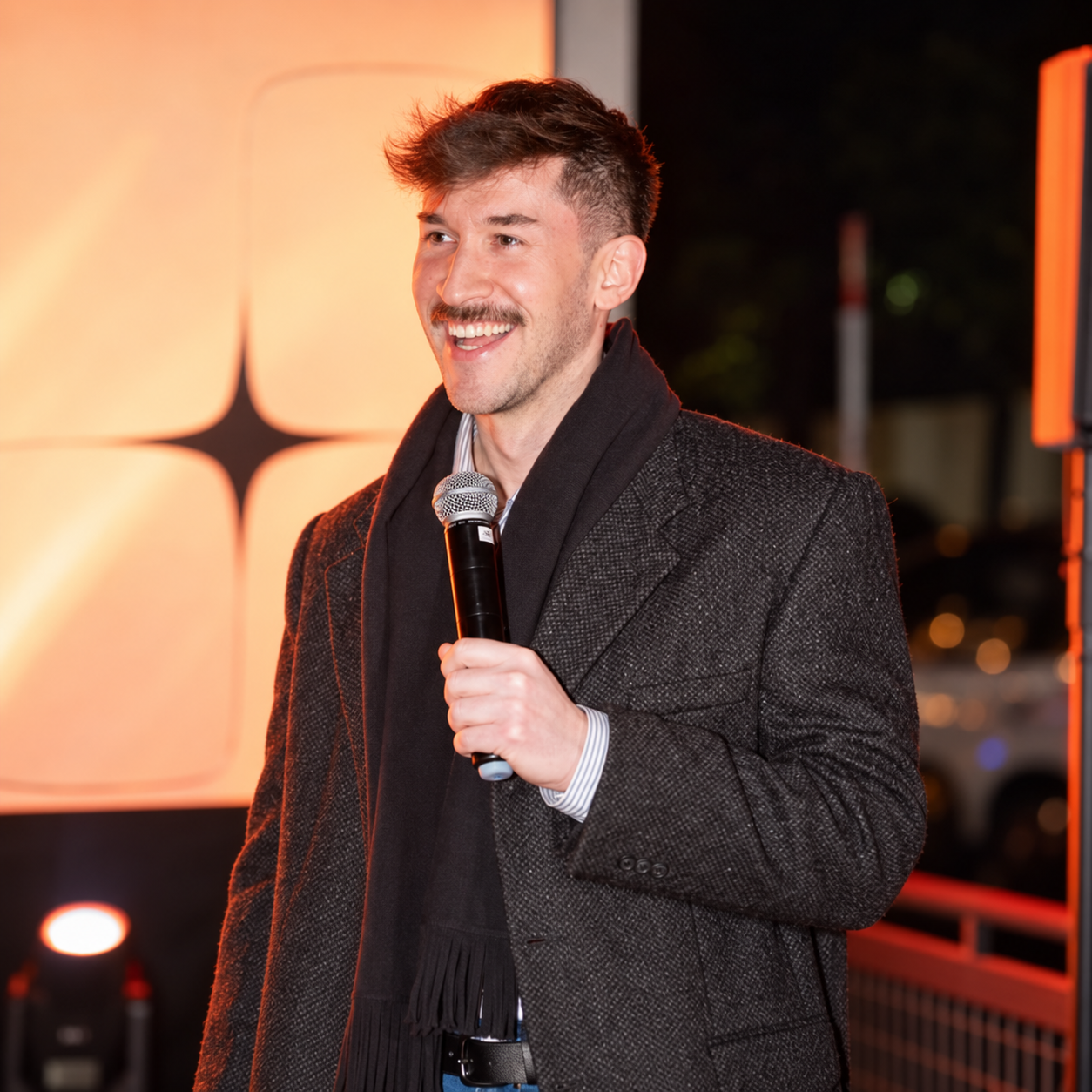 Carlos Cardenas — Alumno de Fortner English